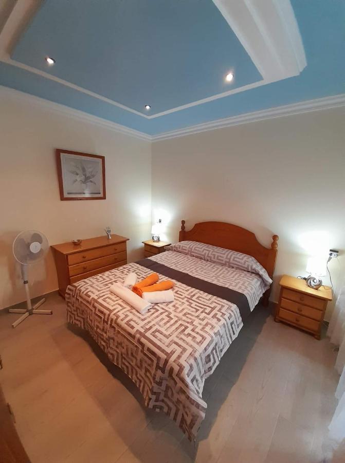 Primavera Apartment Olga With Free Wifi Арона Экстерьер фото