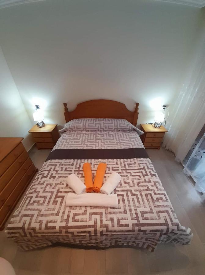 Primavera Apartment Olga With Free Wifi Арона Экстерьер фото