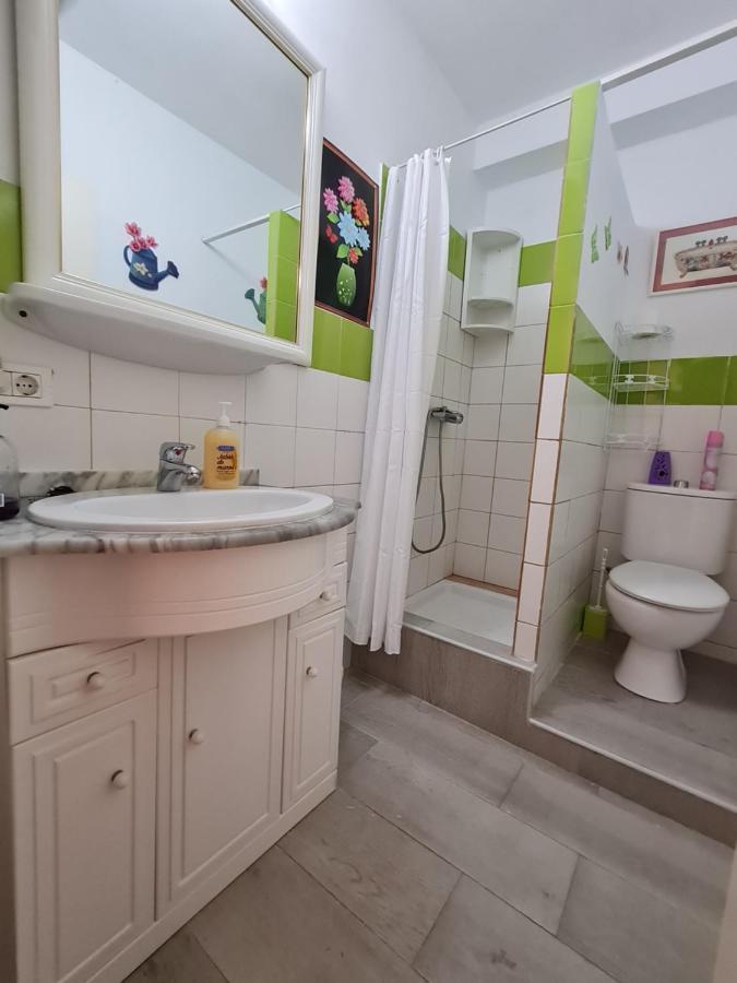 Primavera Apartment Olga With Free Wifi Арона Экстерьер фото